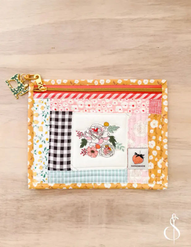 Minki Kim, Flatmates pouch trio